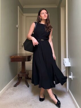 Classic Black Sleeveless Midi Dress